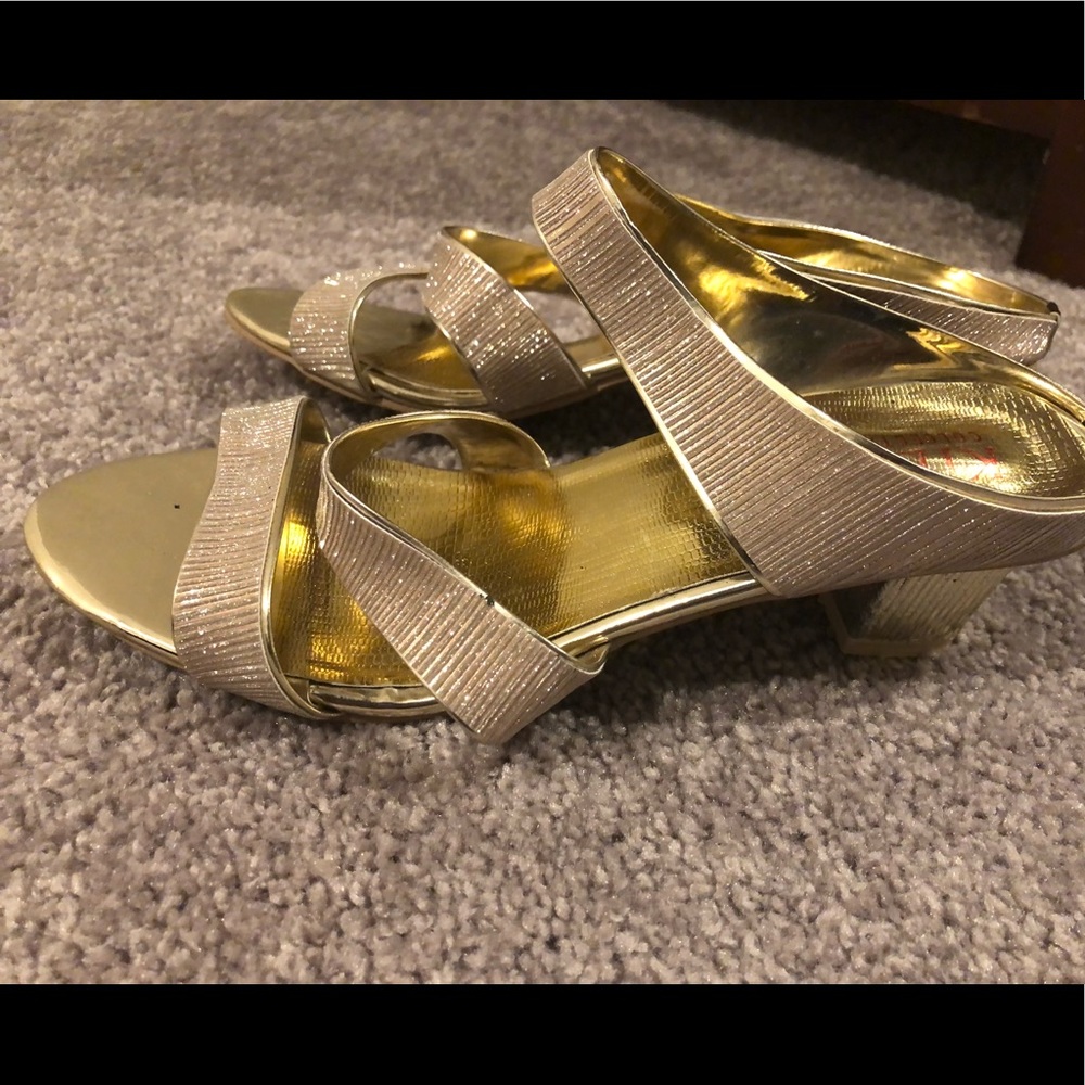 Sandals | Kidz Collection - Picture 7 of 7